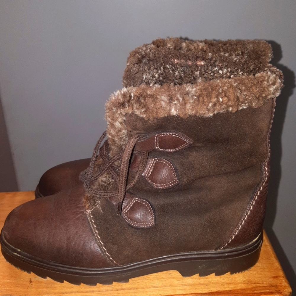 Pajar Boots Shearling lined